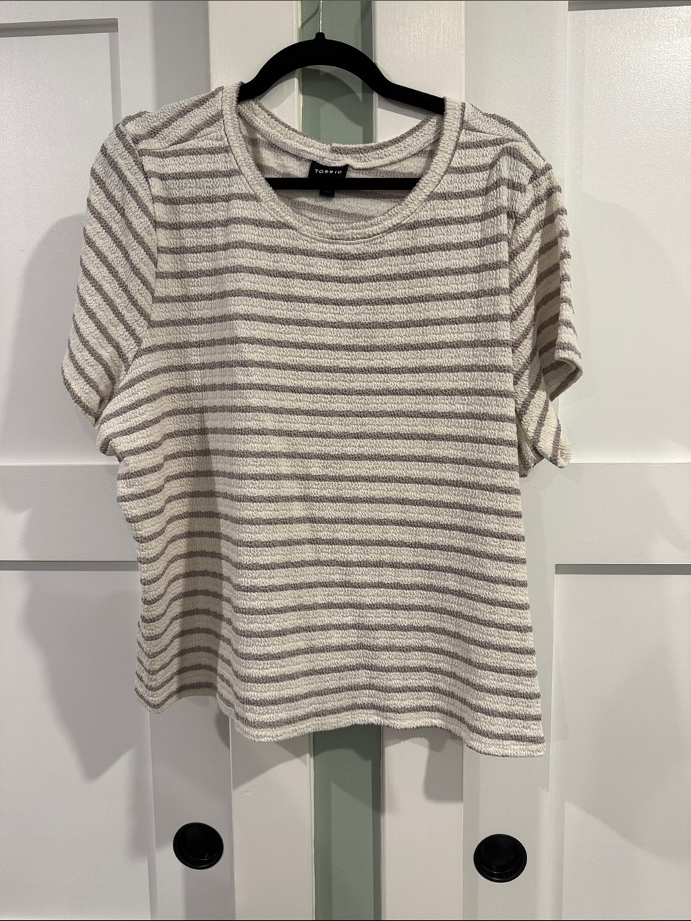 torrid Cream and Taupe Striped Short Sleeve Textured Top